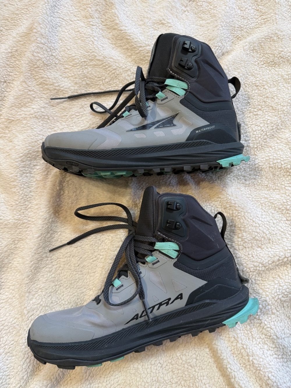 Altra Women's Lone Peak 9 Waterproof Gray and Teal Hiking Boots - Excellent